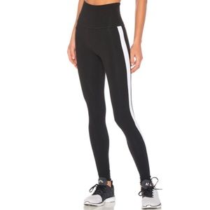 Kate Spade x Beyond Yoga black and white leggings